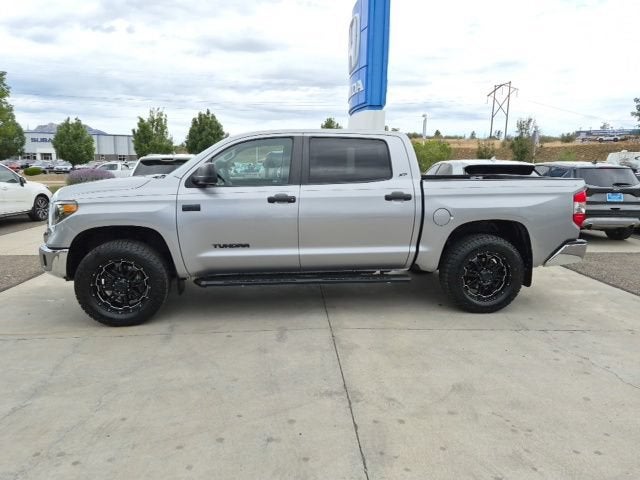 2018 Toyota Tundra 4WD SR5