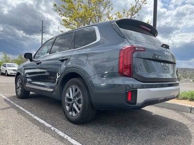 2023 Kia Telluride LX