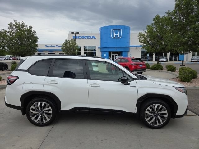 2025 Subaru Forester Touring Hybrid