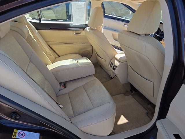 2013 Lexus ES 350 4dr Sdn