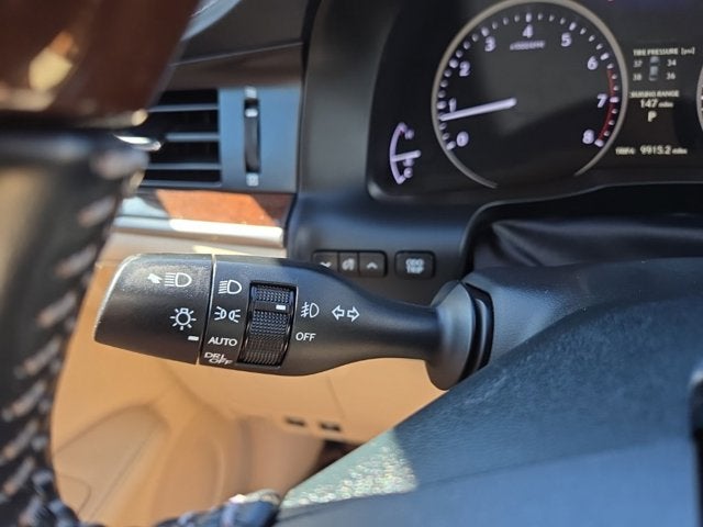 2013 Lexus ES 350 4dr Sdn