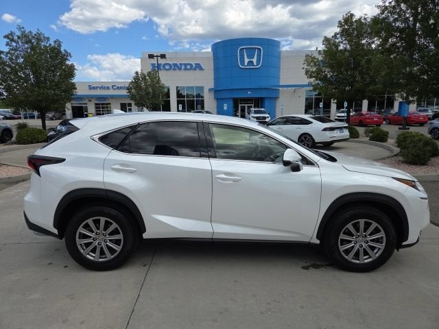 2016 Lexus NX 200t 200t