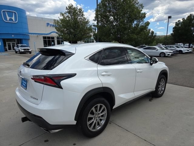 2016 Lexus NX 200t 200t