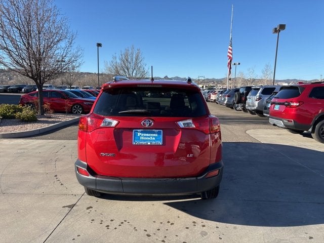 2015 Toyota RAV4 LE