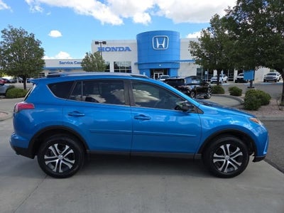 2017 Toyota RAV4 LE