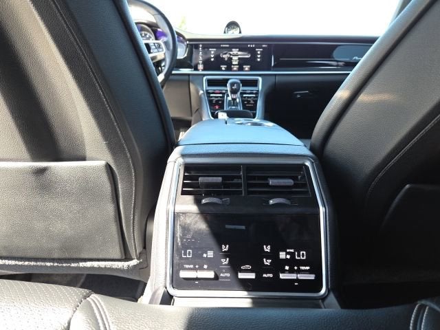 2020 Porsche Panamera 4 E-Hybrid