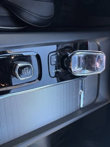 2024 Volvo XC60 Recharge Plug-In Hybrid Polestar Engineered